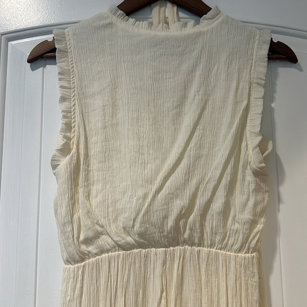 Sleeveless Button Down Ivory Tie Dress - Picture 8 of 9